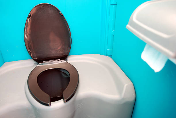 Best Construction site porta potty rental  in Walkerton, IN